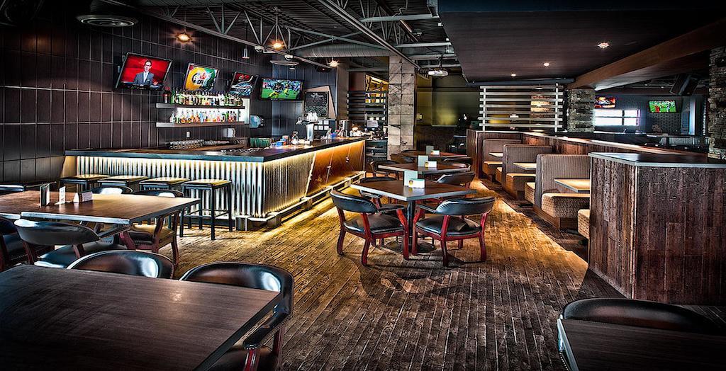 Days Inn & Conference Centre By Wyndham Camrose Norsemen Extérieur photo